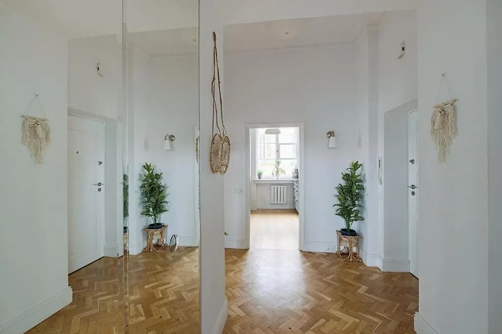 Top Place*Unique Royal Route View*4 Bedrooms*6Beds Warszawa